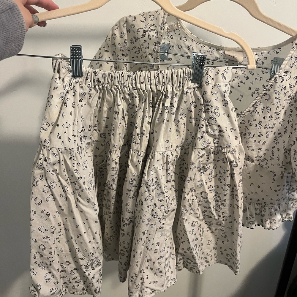 Two Piece set